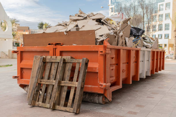 Best Commercial Cleanout Services  in Oasis, CA